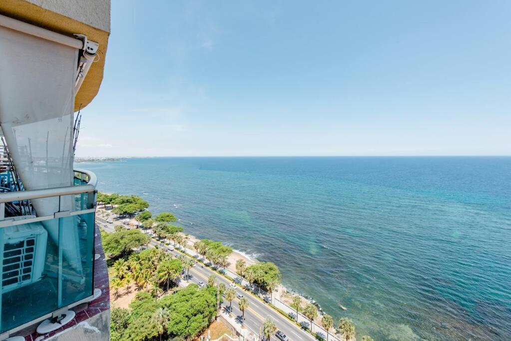 Habitacion Privada Con Vista Al Mar Ambar, Malecon ซานโตโดมิงโก ภายนอก รูปภาพ