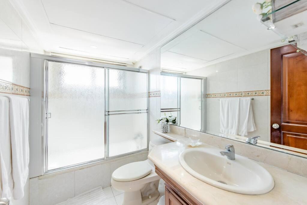 Habitacion Privada Con Vista Al Mar Ambar, Malecon ซานโตโดมิงโก ภายนอก รูปภาพ
